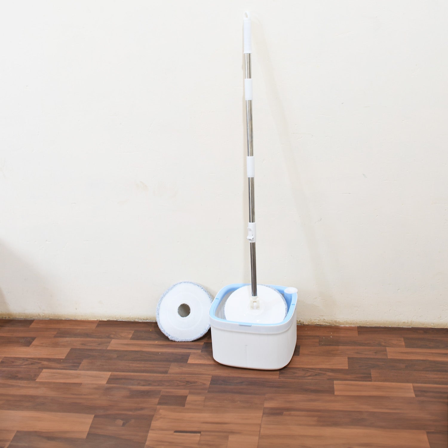 8162 Round Shape Mop Head with 1 Pad Extra Clean Water Spin Mop with Separate Water Bucket, Suitable for All Types of Flooring, Separates Dirty and Clean Water, Wet 8162 Round Shape Mop Head with 1 Pad Extra Clean Water Spin Mop with Separate Water Bucket, Suitable for All Types of Flooring, Separates Dirty and Clean Water, Wet